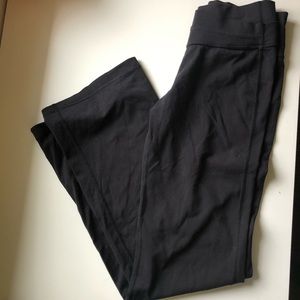 Lululemon black flare yoga pants. Women’s 2